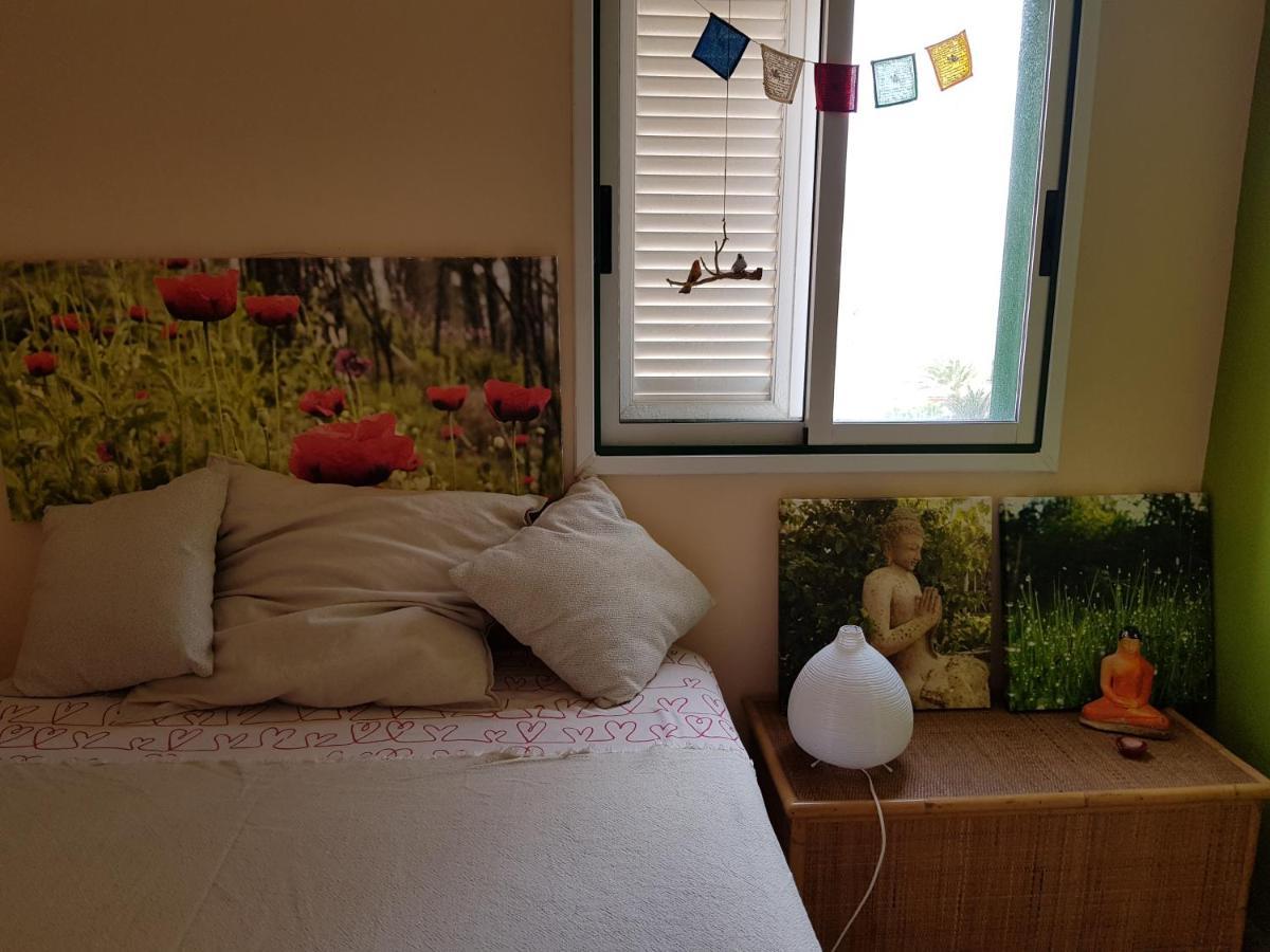 The Poppies Guest House - 100M Ocean - Private Spaces קנדלריה מראה חיצוני תמונה