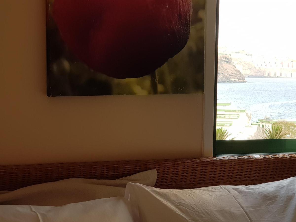 The Poppies Guest House - 100M Ocean - Private Spaces קנדלריה מראה חיצוני תמונה